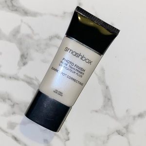 Smashbox photo finish primer dark spot correcting